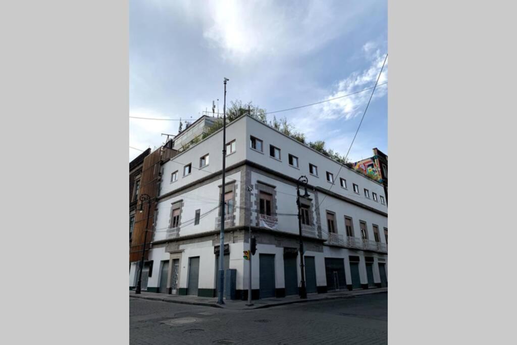 Suites Donceles 32, Depto 121 - Centro Histórico Cdmx * México DF